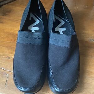Anne Klein Sport Black Slip-On Comfort Loafers Size 9